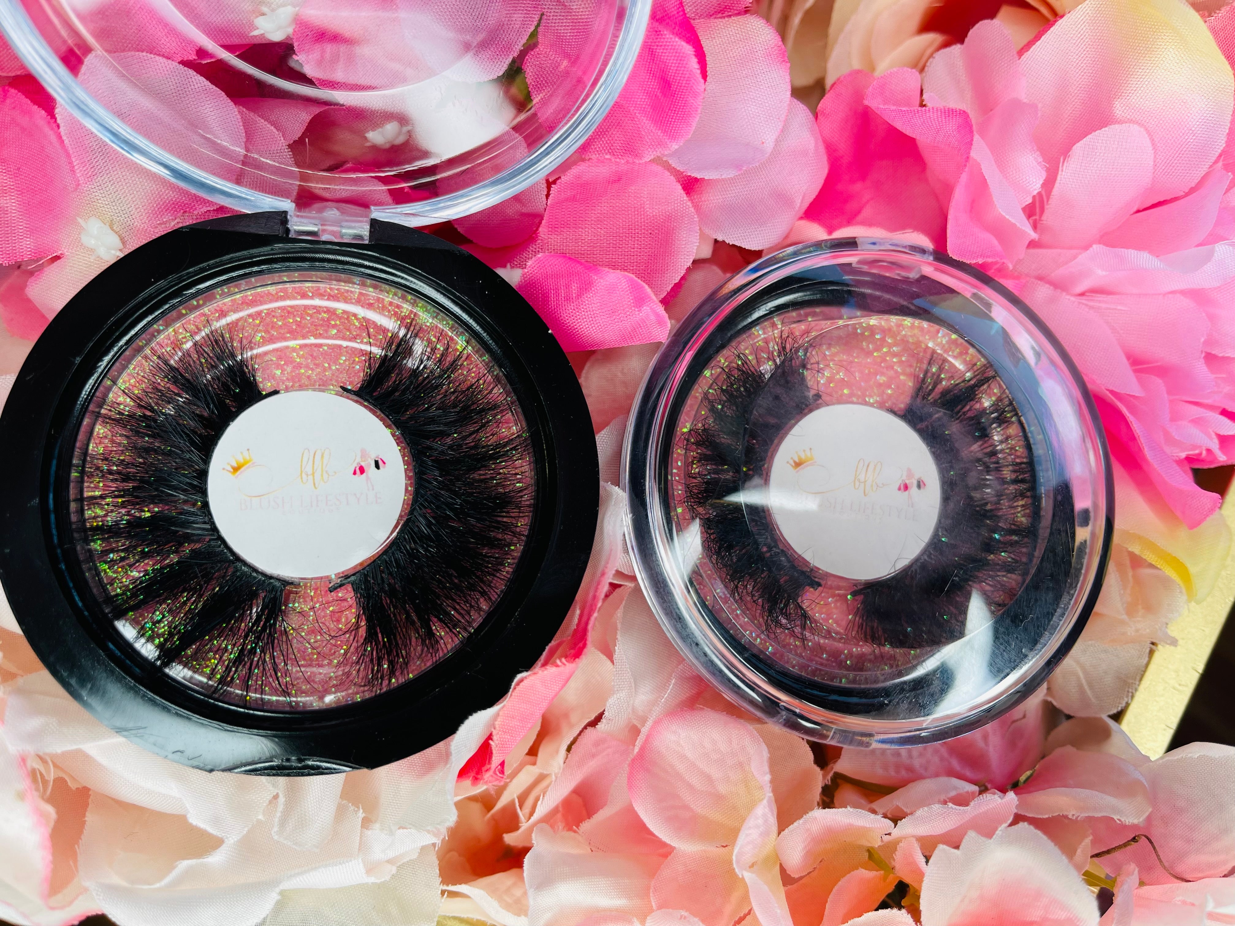 Blush Lifestyle Lashes 01